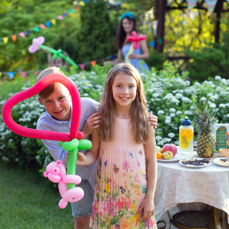 Amazon Video Ad of Balloon Kit for Learn & Climb / USA